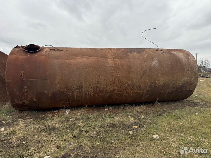 Емкость металлическая 50 кубов