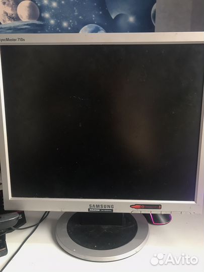 Samsung SyncMaster 710n