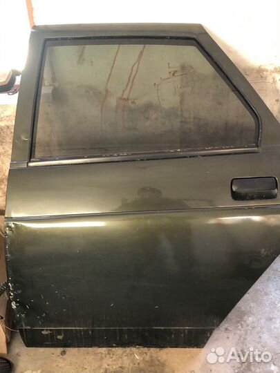 Дверь ваз 2110