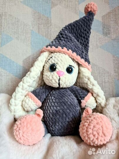 Плюшевый заяц