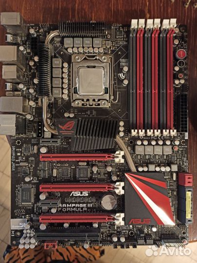 Материнская плата Asus