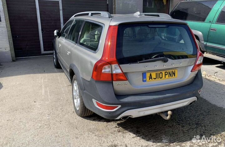 Volvo XC70 II 2010 г по запчастям