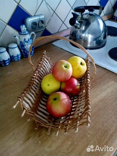 Ваза- корзина из лозы