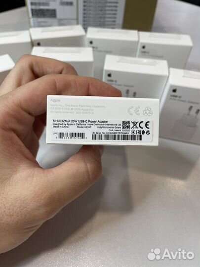 Оригинальный блок питания 20 W Type-C