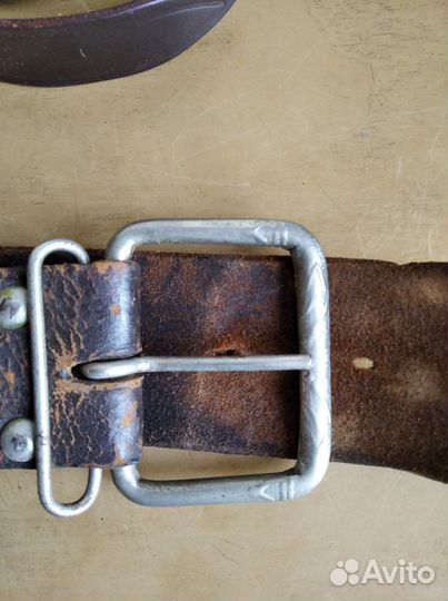Ремни кожаные с бляхами и кобура
