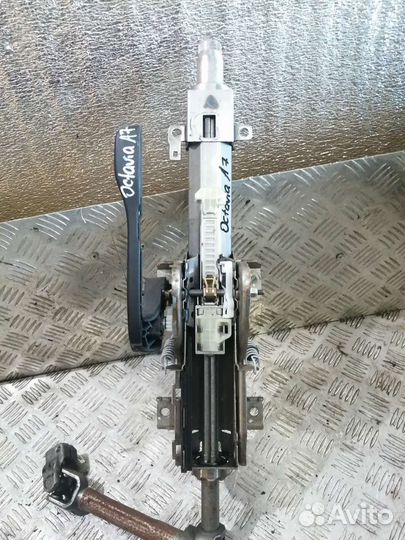 Колонка рулевая Skoda Octavia A7
