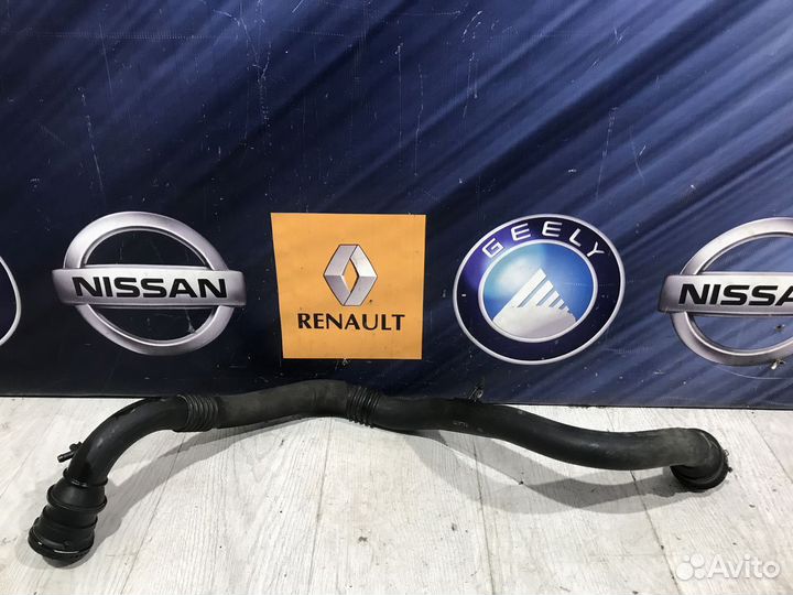 Патрубок интеркулера Renault duster