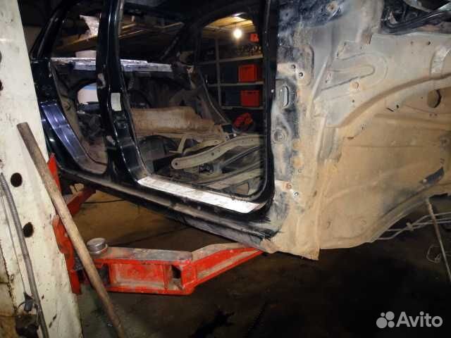 Порог кузова Focus 2 (08-11) R седан б\у (арт. 1331372)