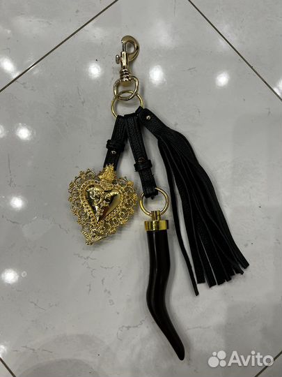 Givenchy брелок