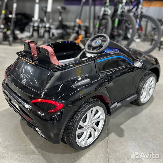 Электромобиль детский