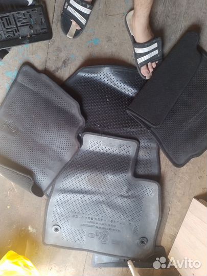 Поликина chevrolet malibu