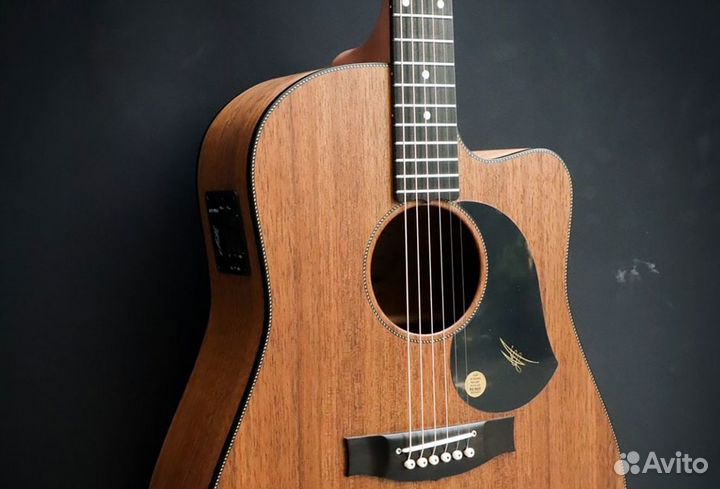 Электроакустическая гитара Maton + Аксессуары