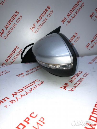 Зеркало заднего вида боковое левое Volkswagen