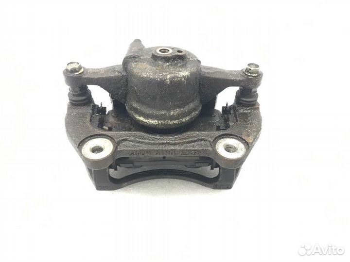 Суппорт тормозной передний левый Kia K5 2021