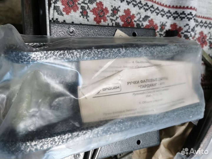 Личинка замка, замок врезной, ручки