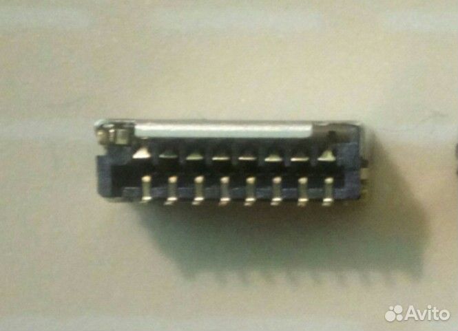 Слот для карт micro sd