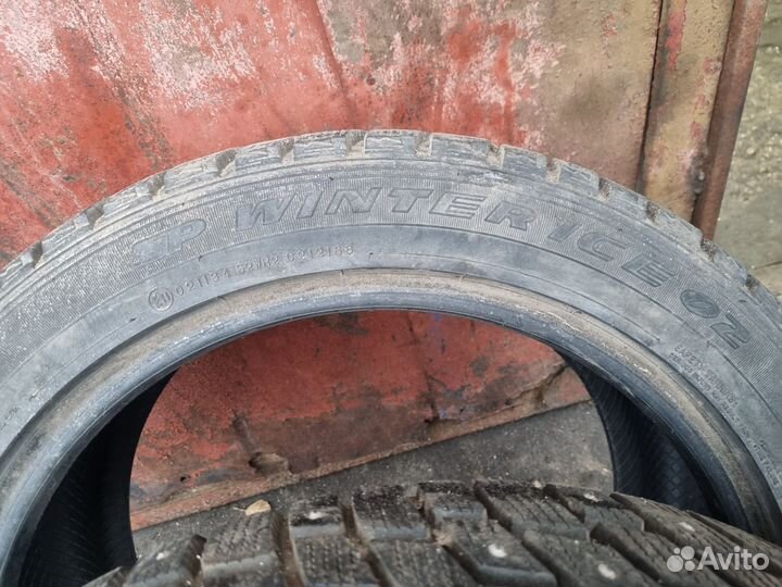 Dunlop SP Winter Ice02 235/45 R17