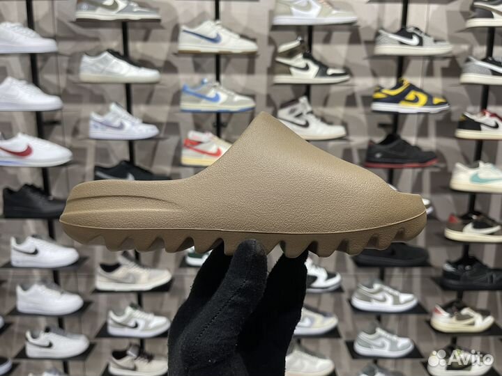 Сланцы Adidas Yeezy Slide 