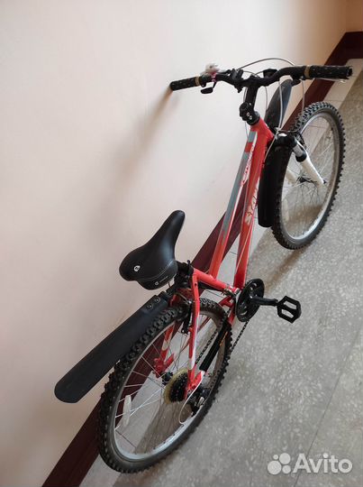 Продам горный велосипед (26