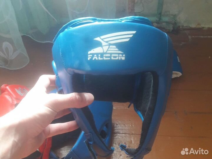 Боксерский шлем