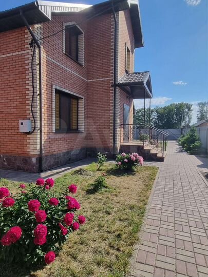 Дом 186 м² на участке 7 сот.