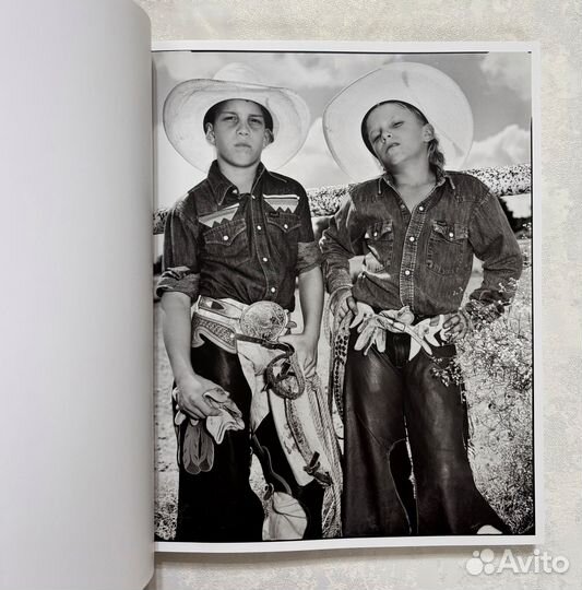 Альбом Mary Ellen Mark. Exposure. The Iconic Photo