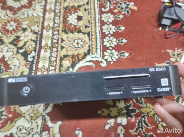 Двухтюнерный спут.приемник+lp сервир триколтв