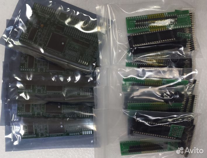 Австралийский Famicom AV RGB mod V4.1 оригинальный