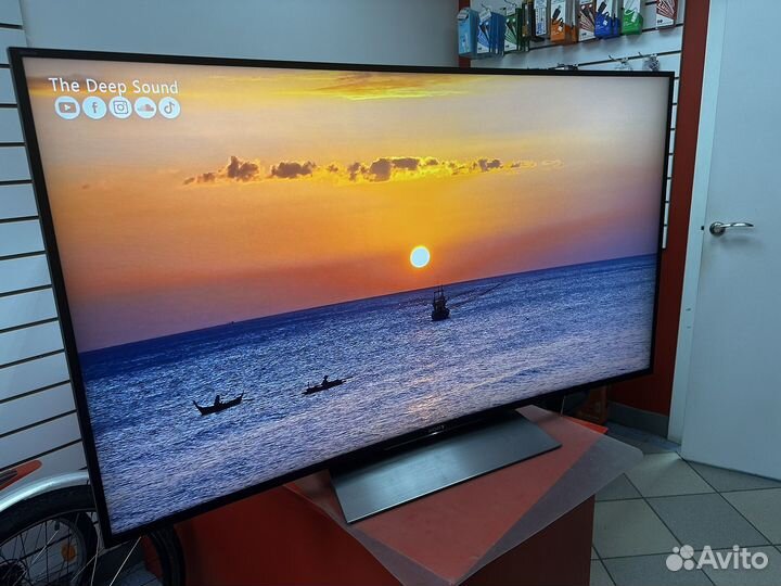 Телевизор Sony KD-55SD8505 изогнутый, 4К, Android