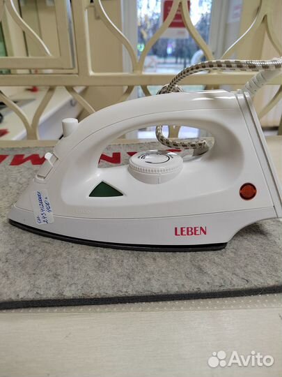 Утюг leven
