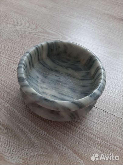 Пепельница из камня