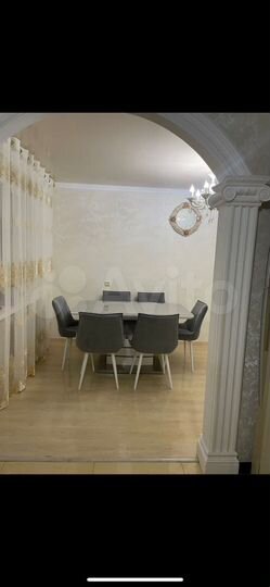 3-к. квартира, 64 м², 2/5 эт.