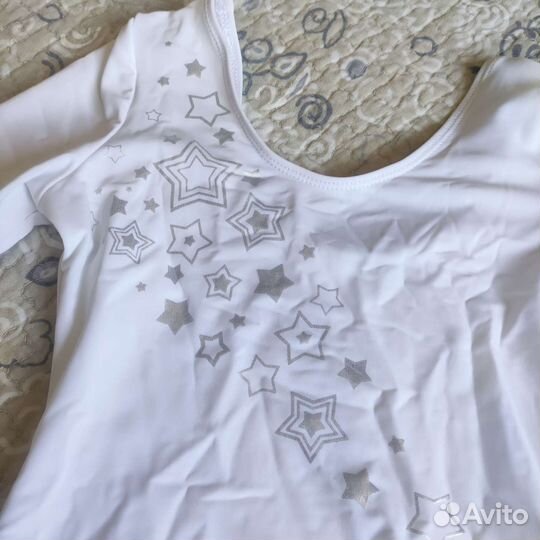 Два купальника и чешки для гимнастики 122