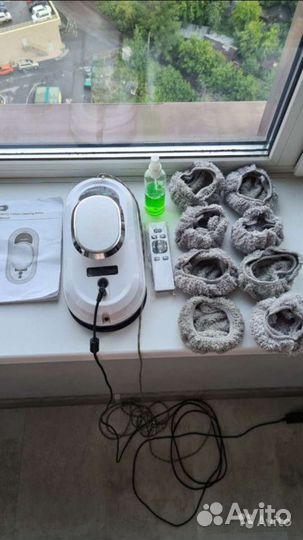 Робот мойщик окон