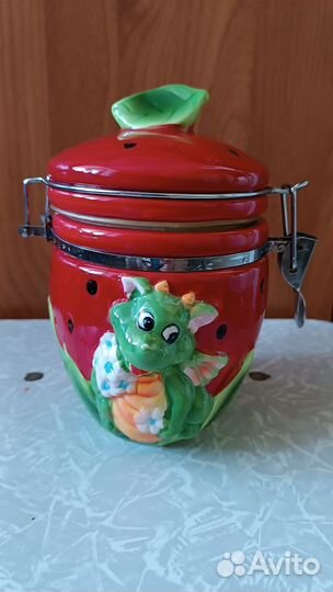 Банка для сыпучих продуктов