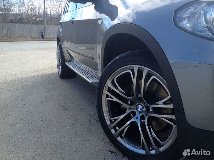 Накладка на арку BMW X5 E70 левая оригинал