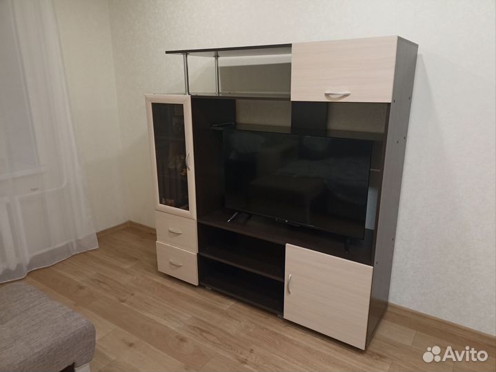 Тумба под телевизор бу