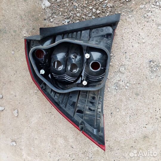 Фонарь задний Ford Focus 2