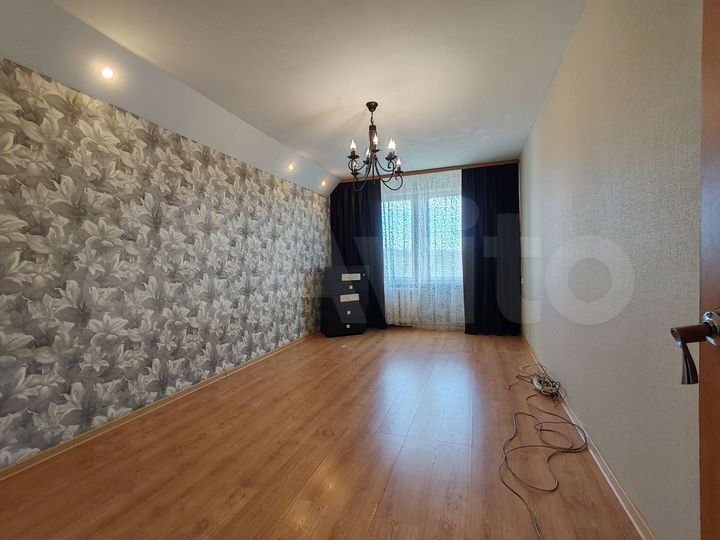 2-к. квартира, 47 м², 5/5 эт.