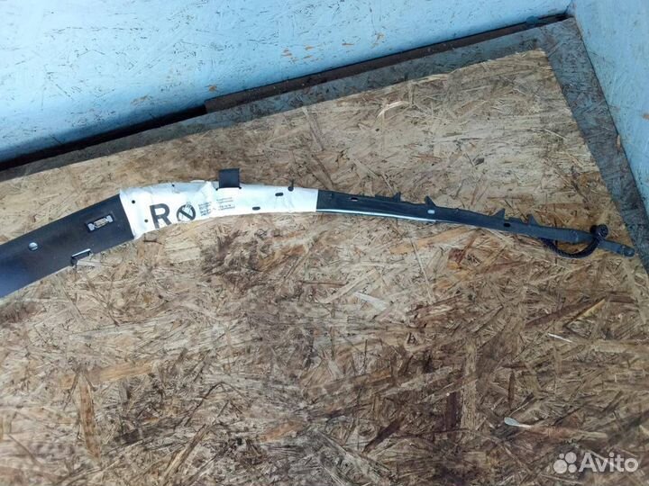 Подушка безопасности боковая (шторка) правая