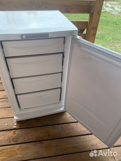 Морозильная камера indesit