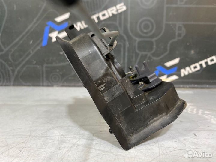 Замок двери задний правый Bmw X5 E53 M54B30 2006