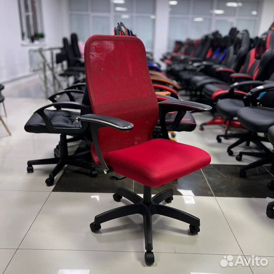 Офисное кресло SU-C-8/подл.152/осн.001 (цвета)