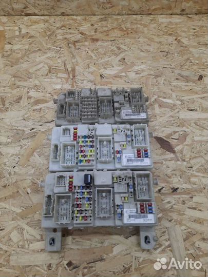 Gem Салонный Блок Предохранителей Ford Focus 2