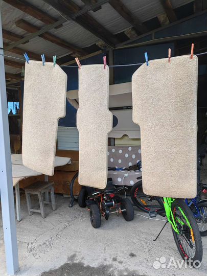 Автомобильные коврики текстильные