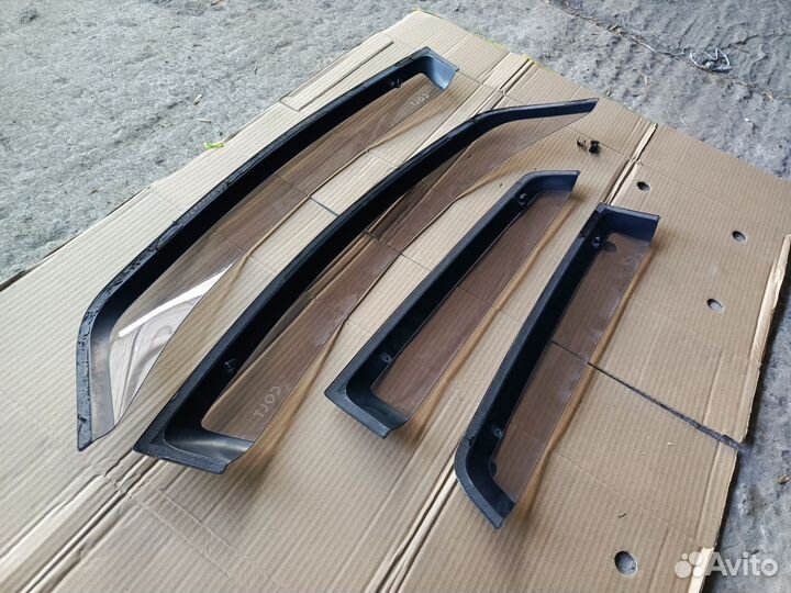 Ветровики Mitsubishi Colt Z27A Ralliart