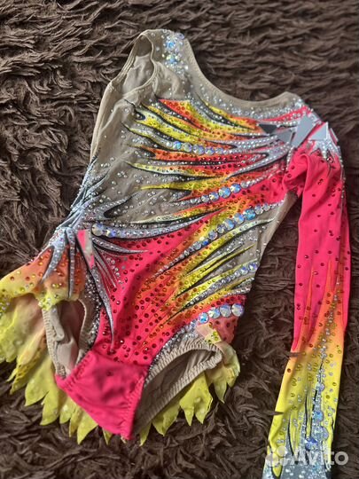 Купальник для художественной гимнастики