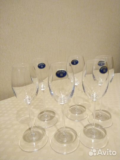 Продам посуду богемского стекла