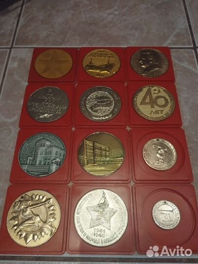 Настольные медали