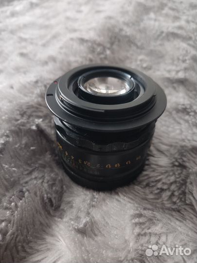 Объектив Helios-44-2
